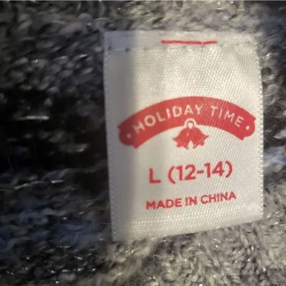 Holiday SNOWMAN ⛄️ SWEATER - Picture 5 of 5